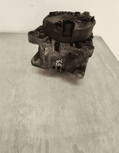 Renault trafic vivaro 2.0 dci alternator TG15C058 5