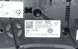 LICZNIK ZEGARY VW GOLF VII 7 5G 62794KM 5G1920741D 5