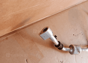 Przewód rurka klimatyzacji Nissan Note E11 924509U20A 3