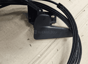 Vw Passat B8 linka cięgno klamka otwierania maski 2
