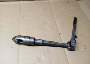 Krzyżak kolumny kierowniczej Audi A6 C6 1