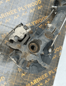 BMW X3 E83 Zwrotnica przód Lewa - 16304 4