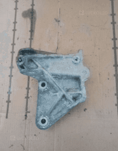 Łapa podpora skrzyni biegów Seat Leon 1.8 1J0199117P 1