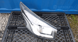 Lampa prawa przód renault trafic iii 15- 754/006 1
