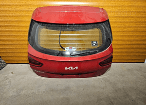 KIA XCEED lift klapa bagażnika A9 1