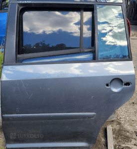 VW Touran I drzwi tyl tylne lewe 1