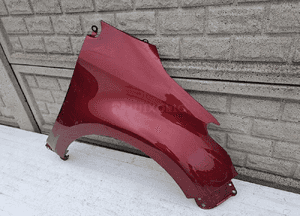 TOYOTA YARIS 4 IV 19-22 BŁOTNIK PRAWY PRZEDNI 2