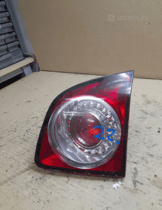 Lampa prawa tył tylna w klapę VW Volkswagen Golf V 5 plus + 2