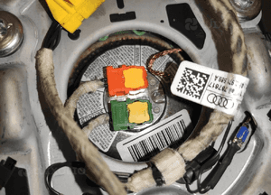 Audi Q7 4L lift poduszka powietrzna airbag kierowcy kierownicy oryg ładna 13