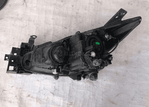 Mazda 3 lampa prawa 13- 4