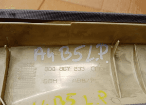 Osłona poszycie słupka lewy przód Audi A4 B5 8D0867233 6