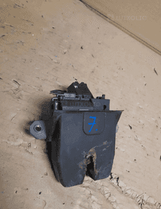 Zamek klapy tył  volvo nr 8M51-R442A66-EA / 3M51R404B12 5
