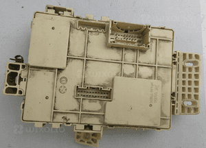 MODUŁ SKRZYNKA BEZPIECZNIKÓW HYUNDAI KIA 91950-A2011 3