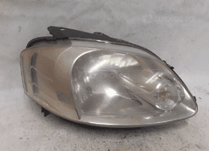 Przod przednia lampa prawa volkswagen fox 1