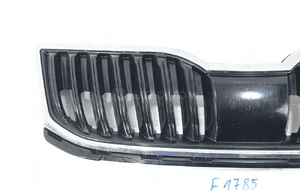 Skoda octavia iii lift 2017- atrapa grill zderzak przód 5E0853653C 2
