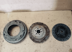 Sprzęgło tarcza docisk VW Golf IV 4 1.6 16V 027105273D 032141032 1