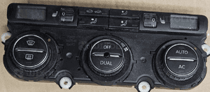 VW Passat B6 panel sterowania nawiewu 1