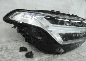Volvo XC90 ii full led lampa przednia prawa 2