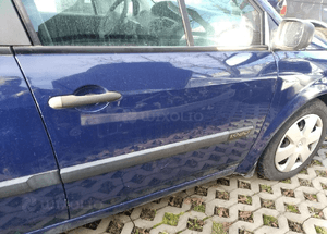Renault Scenic II drzwi przod prawe  DV460 2