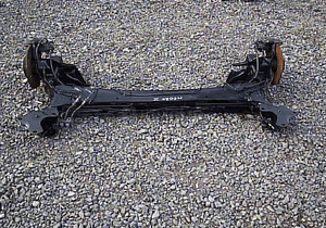 Belka oś tył tylna Renault Megane Scenic II 1