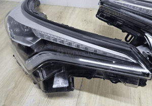CHR toyota lampa LEWA FULL LED 81150-F4170-00 5