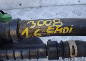 OBUDOWA TERMOSTATU PEUGEOT 308 3008 1.6 E-HDI  RADOM 4