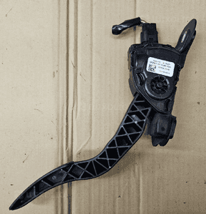 Mazda 6 GH pedal gazu potencjometr 2.0D 08-12 GS1D 41600 1