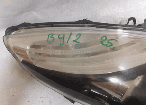 Przod przednia lampa prawa renault grand scenic iii 3