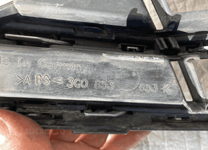 Vw passat B8 r-line 3G0 atrapa grill 5
