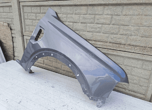 Ford everest iv 22- błotnik prawy przedni 2