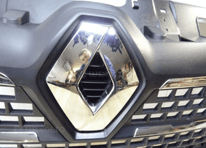 GRILL ZDERZAK PRZÓD MASTER 4 renault 6