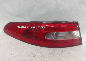 Lampa tylna lewa tył lewo jaguar xf X250 1