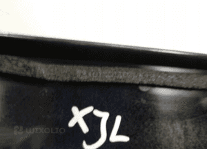 Jaguar xj X351 long listwa oslona słupka zew tył 10