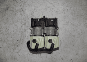 Volvo XC40 1.5 plug-in hybrid sterownik skrzyni biegów 32249313 3