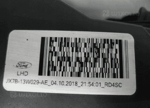 Ford focus MK4 zwykła led srebrna cała lampa przednia prawa 9