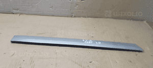 Listwa błotnika prawy tył tylna prawa Audi A3 8P 3D 8P3853700B 2
