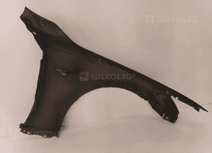 Lexus is 2 II 05-08 BŁOTNIK LEWY PRZÓD 3