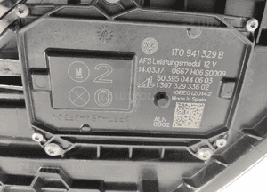 Lampa lewa przód xenon led skrętny skoda yeti 5L1941015C 12-17 lift europa 12
