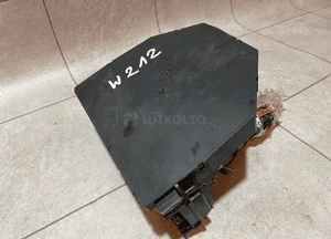 Mercedes W212 moduł sam skrzynka bezpieczników bdb 8