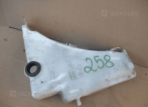 ZBIORNICZEK SPRYSKIWACZY AUDI A4 B8 A5 8T 8T0955453E 1