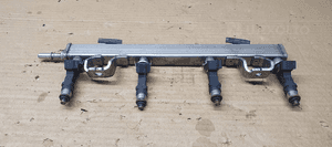 Listwa wtryskowa wtryski Mazda 6 1.8 2.0 16V 6M8G-9D280-AA 2