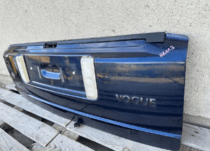 Klapa bagaznika tyl tylna land rover vogue L322 bardzo ladna 3