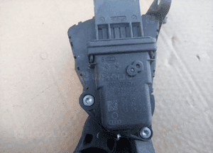 potencjometr gazu audi a 6 c 6 3.0 tdi 4f1723523a 2