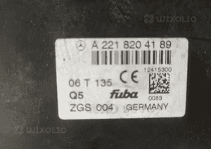 MERCEDES E 207 E 211 E 212 C 204 ML 166 CL 216 S 221 wzmacniacz anteny 12