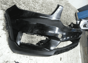 Volvo XC40 bez dziur zderzak przedni przód 2