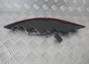Lampa tylna tył lewa w zderzak porsche macan 95B945725J 10