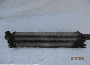 Trafic vivaro iii intercooler 1.6 dci 4