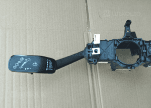 VW  Passat B8 przelacznik pod kierownice 3Q0953531 2
