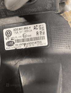 Halogen przeciwmgielny prawy vw passat B8 2014- 17