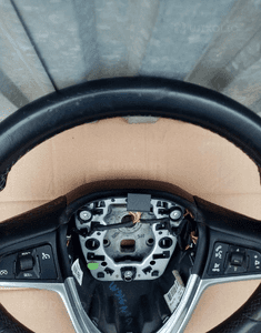 Opel insignia kierownica multifunkcja 2009 5